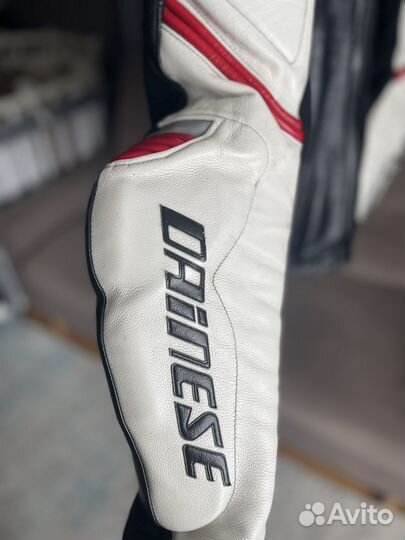 Мотокуртка кожаная мужская Dainese 54 размер