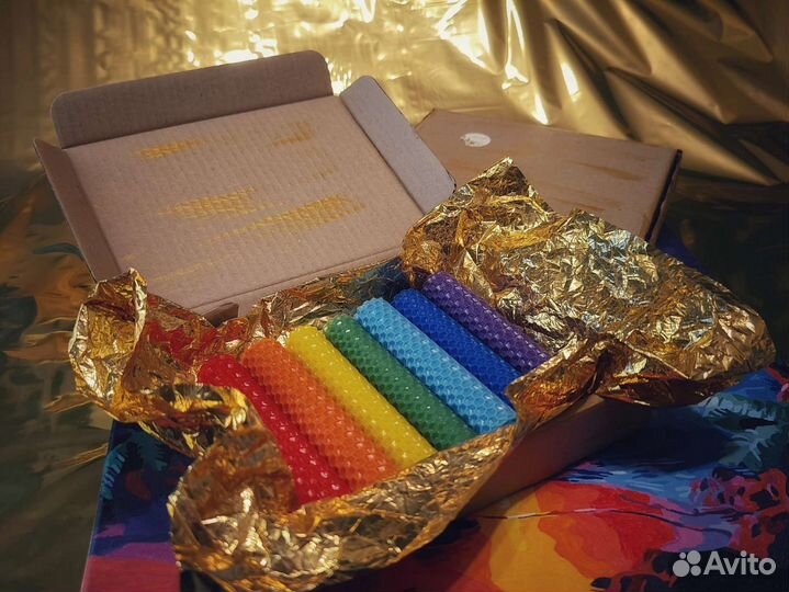 Свечи из вощины. Чакровый набор свечей