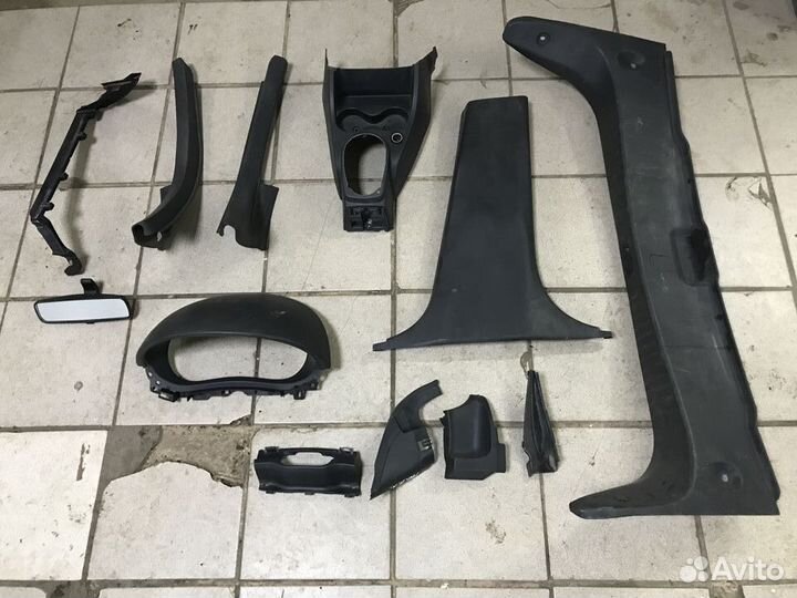 Пластик салона Nissan Almera G15