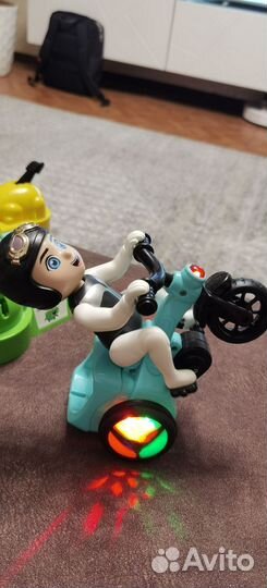 Игрушка на батарейках