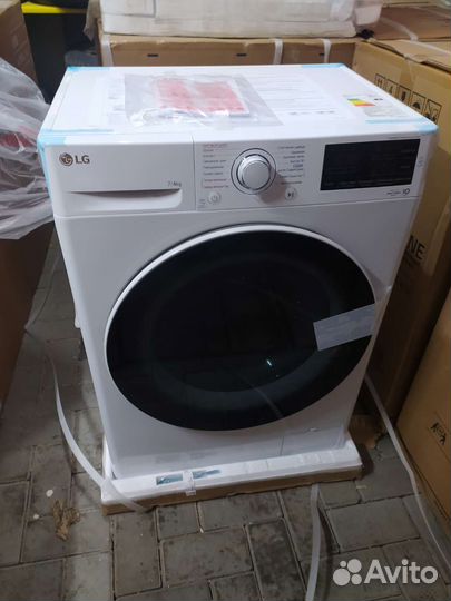 Стиральная машина с сушкой LG f2j6hg7w 7кг(новая)
