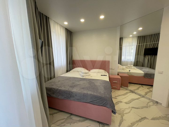 2-к. квартира, 65 м², 8/22 эт.