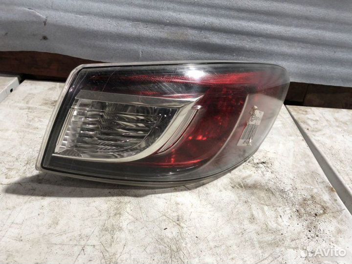 Стоп-сигнал правый Mazda 6