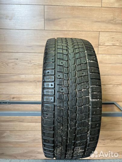Dunlop SP Winter Ice 01 215/55 R16