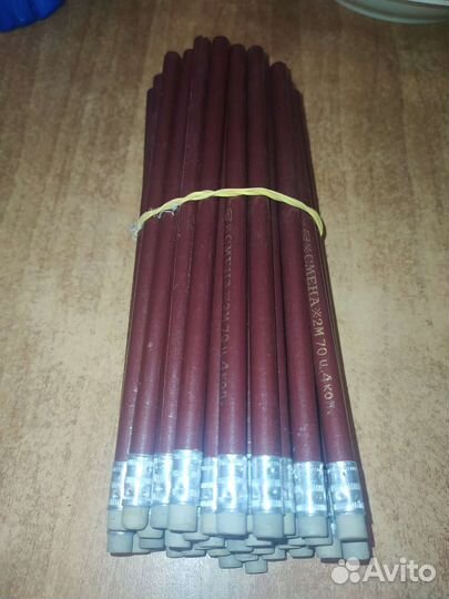 Карандаши простые 