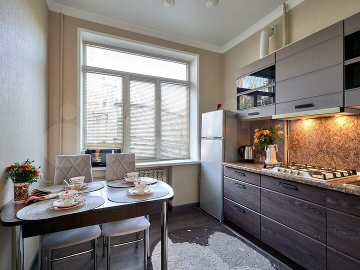 3-к. квартира, 70 м², 2/5 эт.