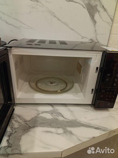 Микроволновая печь Hoover