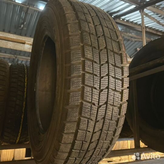 Nokian Tyres Hakkapeliitta R 215/65 R16 97L