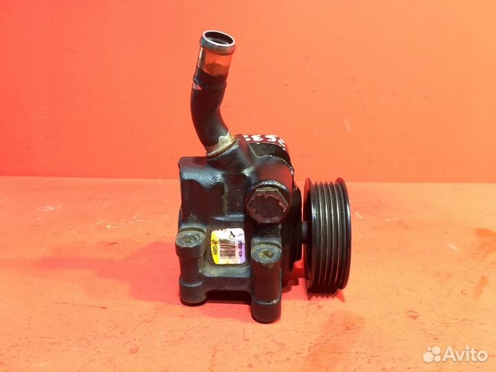 Насос гура для Ford Fusion fyjb, 1.6 (Б/У)