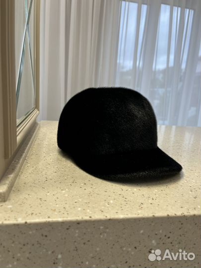 Меховая мужская кепка