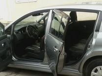 Nissan Tiida 1.6 AT, 2013, 193 000 км, с пробегом, цена 850 000 руб.