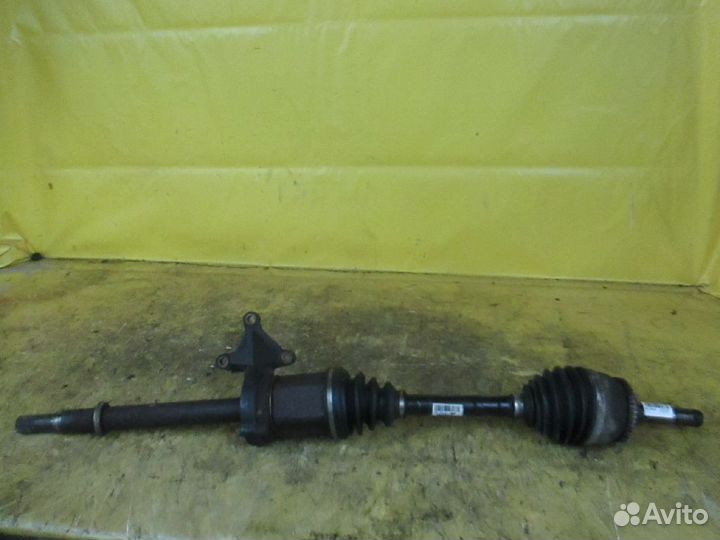 Привод Nissan Serena TC24 (Переднее Правое)