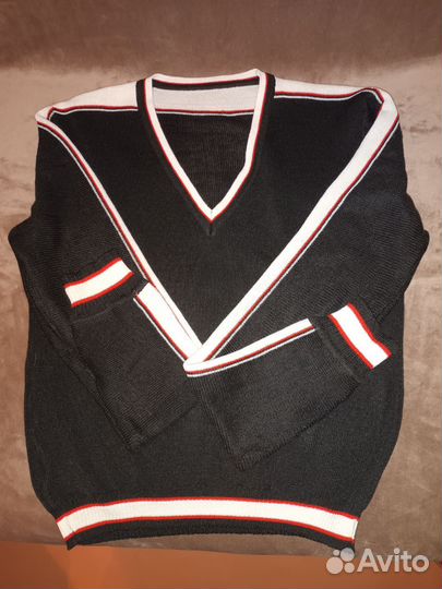 Свитер 42,44