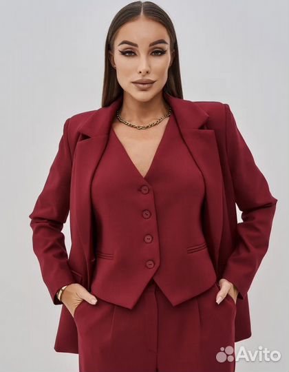 Брючный костюм