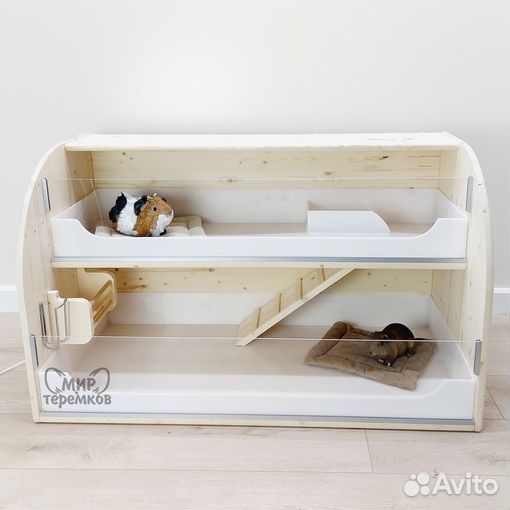 Клетка-стеллаж из массива для морских свинок