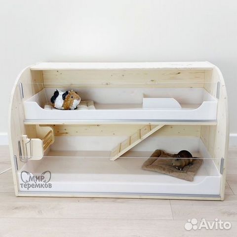 Клетка-стеллаж из массива для морских свинок