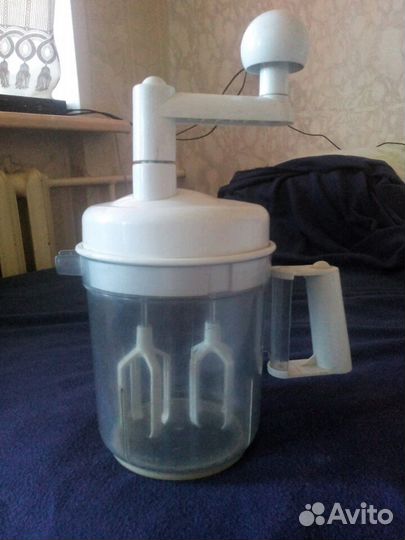 Миксер ручной механический