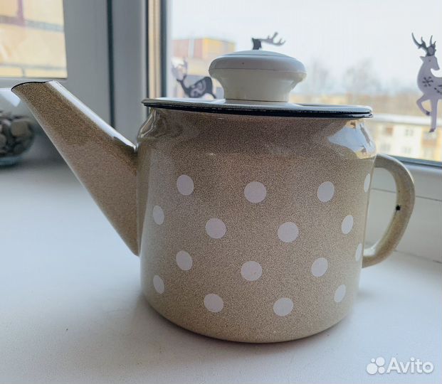 Кофейник эмалированный с крышкой