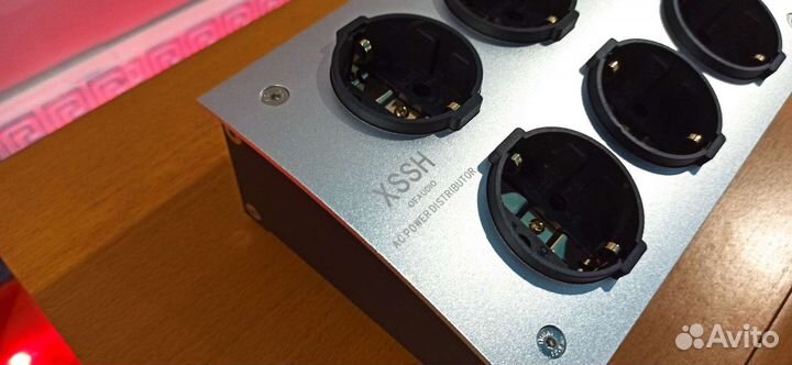 Распределитель питания Furutech