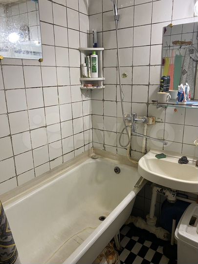 Комната 15 м² в 3-к., 6/12 эт.