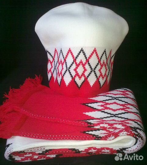Новый комплект шапка+шарф