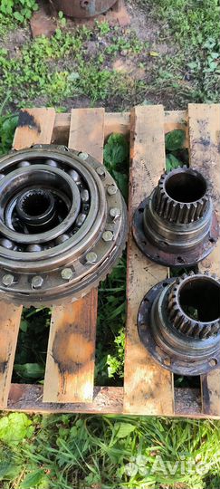 Планетарка и солнечные шестерни дт75