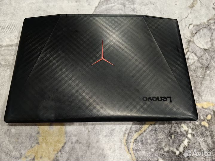 Продам на запчасти ноутбук lenovo y720 15lkb