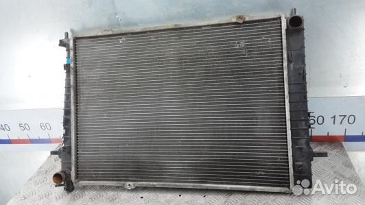 Радиатор системы охлаждения KIA sportage 2 (EML18K