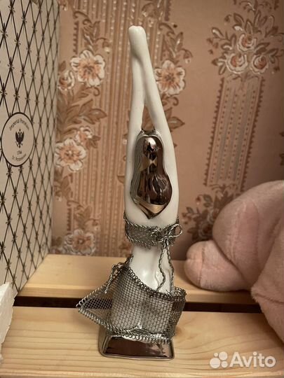 Декоративная фигурка