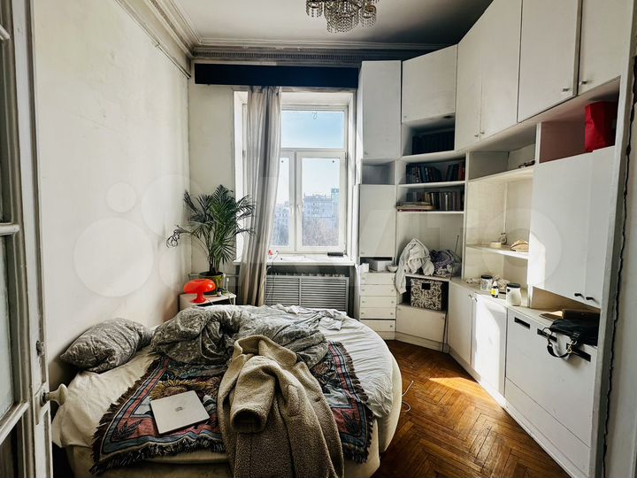 2-к. квартира, 55 м², 7/10 эт.