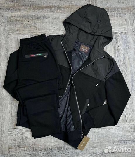 Спортивный костюм мужской