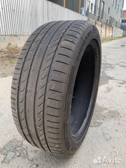Continental ContiSportContact 5 SUV 235/45 R19 95V