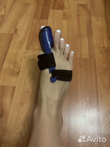 Фиксатор правой ноги