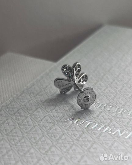 Серьги Van Cleef Frivole белое золото 750