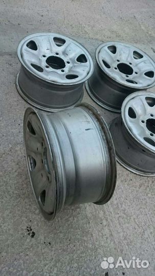 Продам диски оригинальные от TLC 100 Toyota