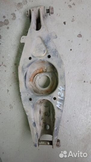 Рычаг задний нижний Мерседес w124 e230 2.3