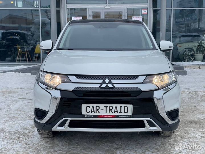 Mitsubishi Outlander 2.0 CVT, 2018, 101 600 км