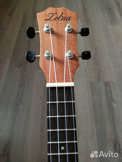 Укулеле сопрано+чехол в подарок