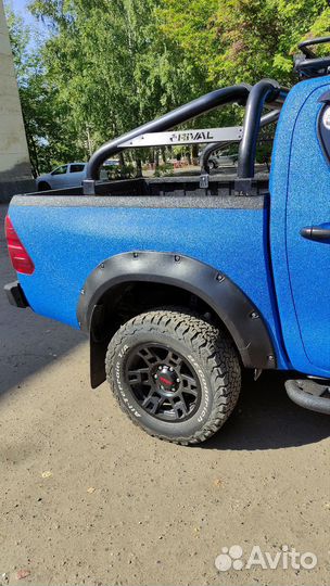 Toyota Hilux 2.4 МТ, 2015, 180 000 км