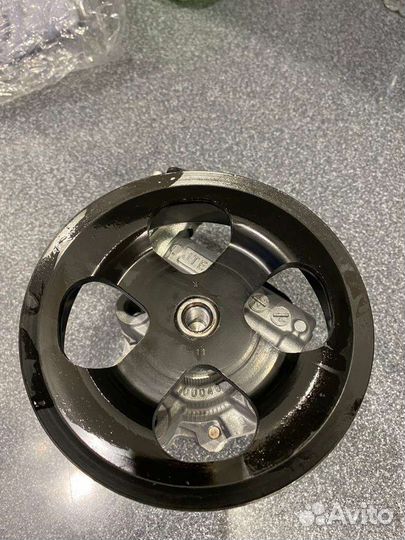 Насос гидроусилителя руля lexus, land Cruiser200