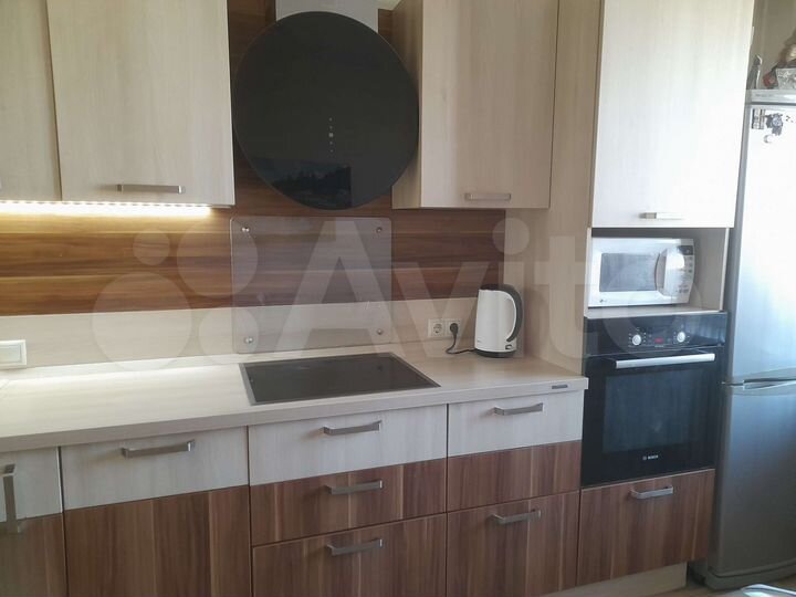 3-к. квартира, 84,5 м², 8/10 эт.