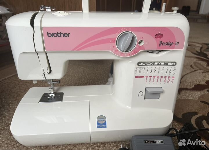 Швейная машина brother