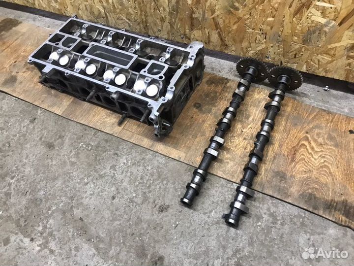 Головка блока цилиндров Ford Focus 2 седан 1.8