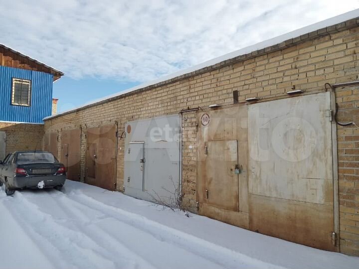 Машиноместо, 18 м²