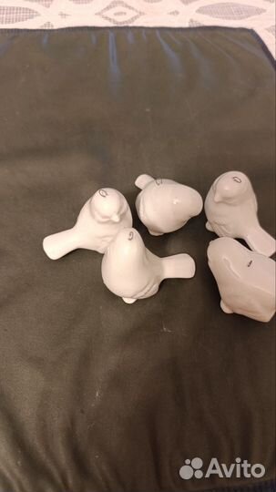 Фарфоровые статуэтки птицы