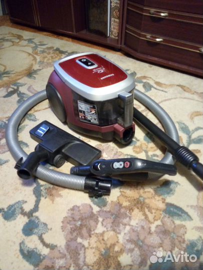 Пылесосы с контейнером Samsung