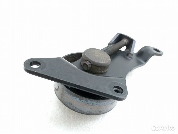 Ролик натяжной навесного оборудования Nissan Fuga