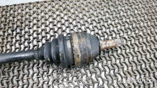 Привод передний правый opel astra H (OBE04N101)