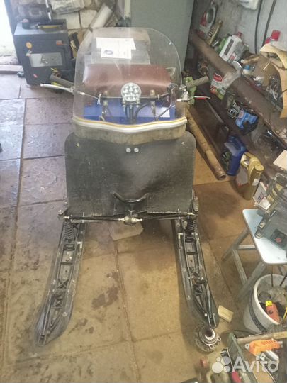 Продам мотобуксировщик с лыжным модулем
