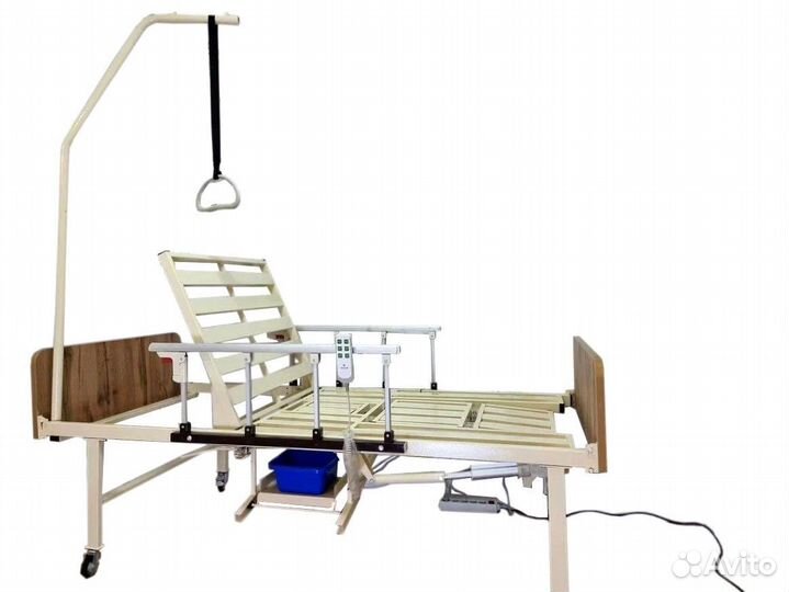 Медицинская кровать функциональная